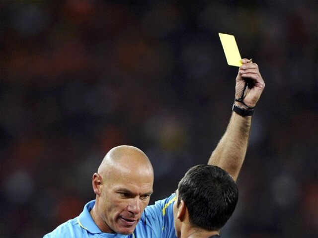 Howard Webb, Giovani Van Bronckhorst