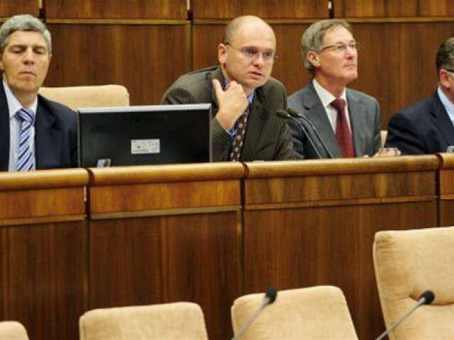 parlament, nr sr, poslanci
