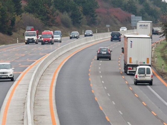 diaľnica, D1, autá, doprava