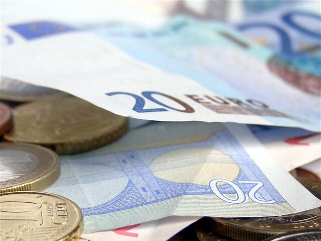 euro, bankovky, mince, peniaze