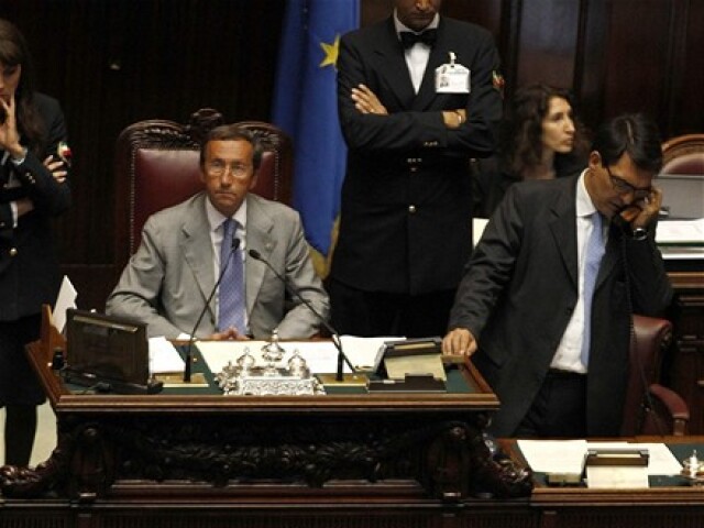 silvio berlusconi, fini