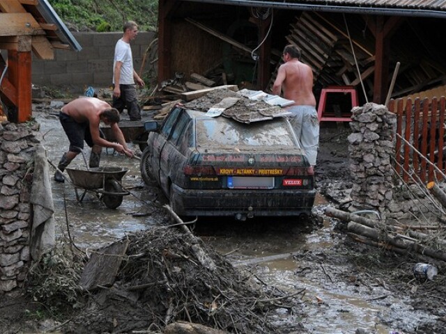 handlová, povodne, škody