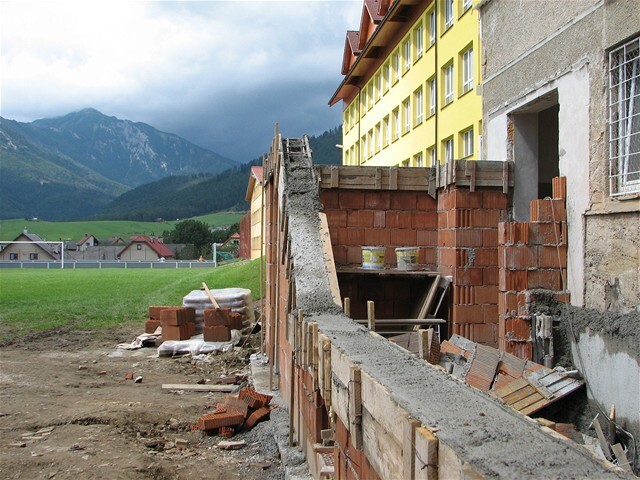 škola, stavba, Lendak