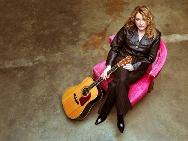 Americká bluegrassová speváčka a gitaristka Claire Lynch