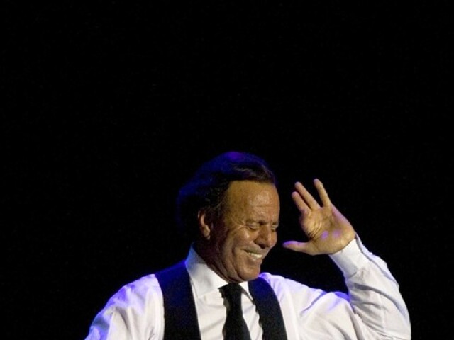 Julio Iglesias