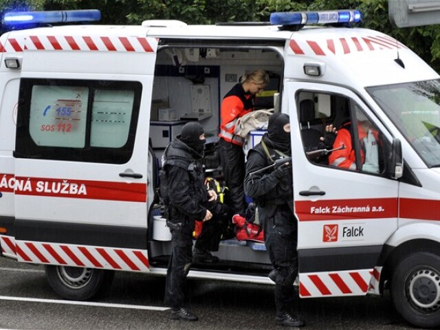 Devínska Nová Ves, streľba, polícia, záchranka