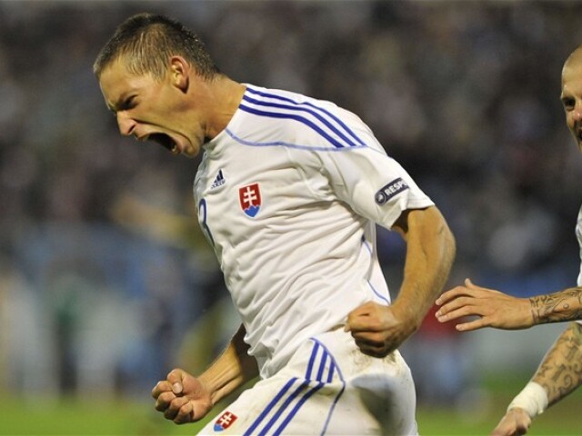 Hološko, Škrtel