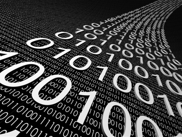 virtuálna realita, virtualita, počítače, binárny kód, program, výpočty, PC, procesor, I/O, operačný systém