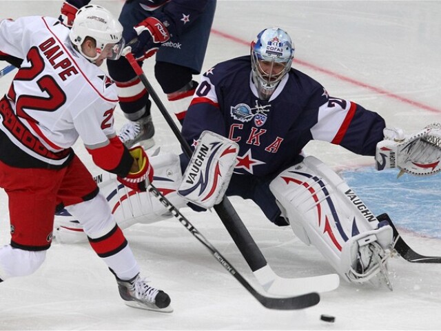 Zac Dalpe, Jevgenij Nabokov