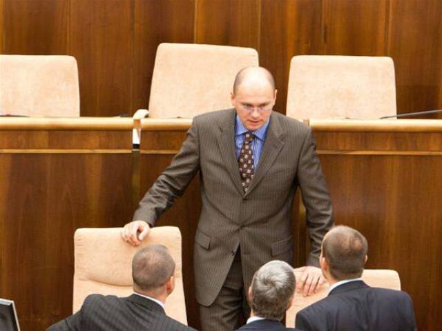Sulík, parlament