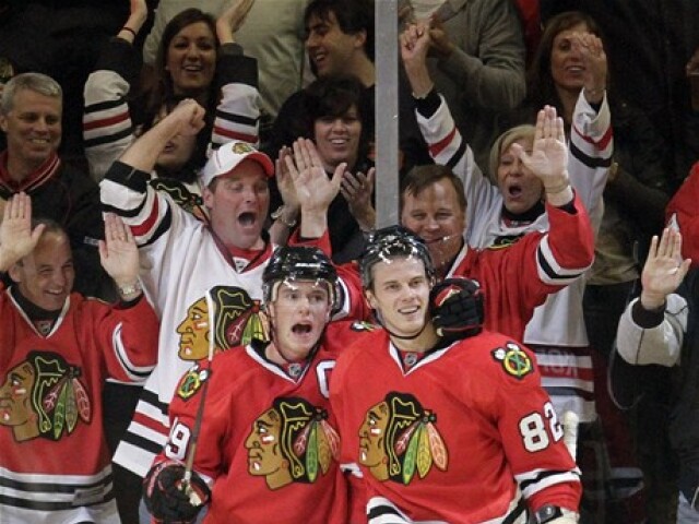 Jonathan Toews, Tomáš Kopecký