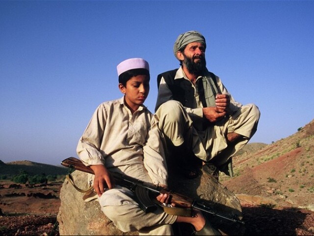 Pakistansko - austrálsku drámu Syn leva uvedia Dvojka v utorok večer.