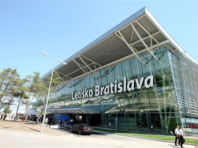 Letisko Milana Rastislava Štefánika