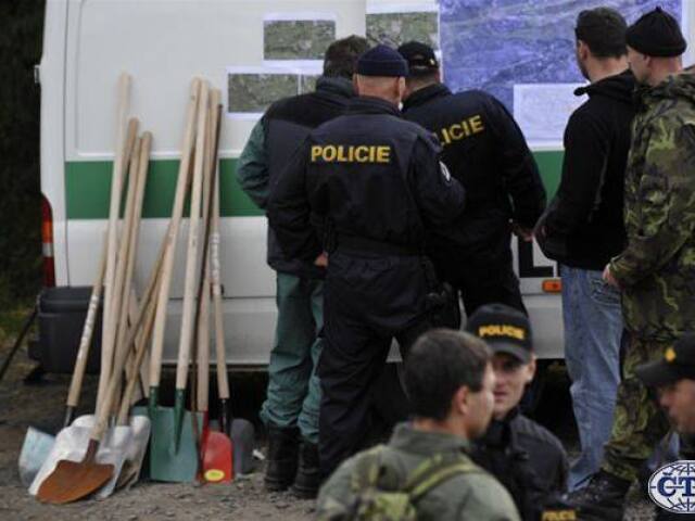 Anička Janatková, polícia, vyšetrovanie