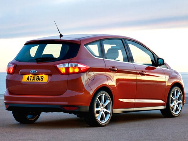 Ford C-Max stojí na platforme nového Focusu.