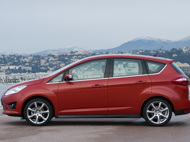 C-Max má základný objem batožinového priestoru 509 l.