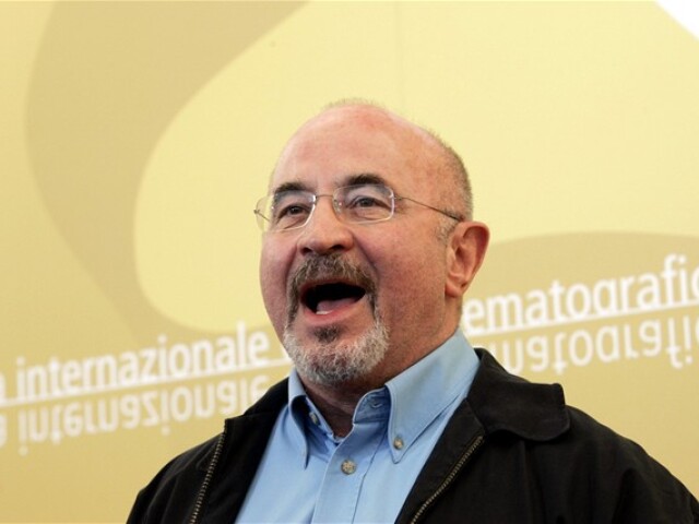 Bob Hoskins získal Emmy za výkon v seriáli The Street.