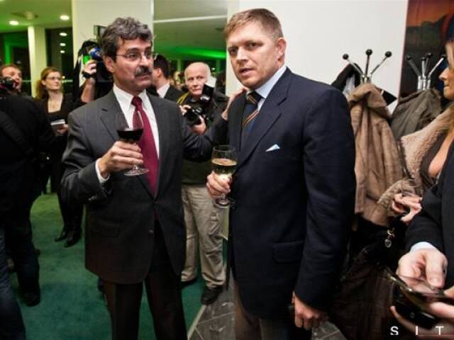 Fico, Ftáčnik