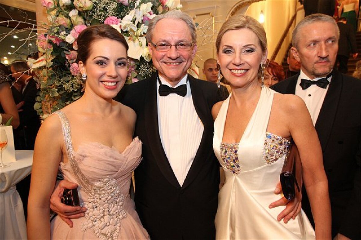 Zľava: Adriana Kučerová, Jozef Heriban a Alena Heribanová
