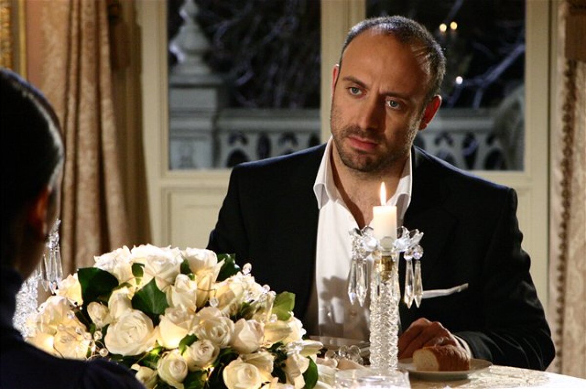 Halit Ergenç alias Onur Aksal
