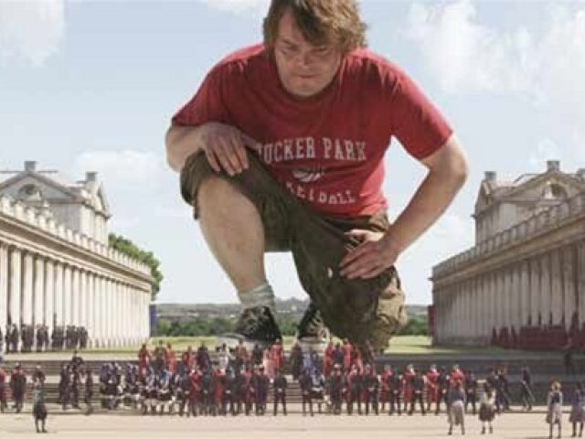 Jack Black stvárňuje Lemuela Gullivera v novom 3D filme Gulliverove cesty.
