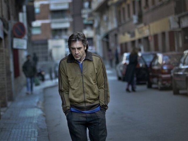 Javier Bardem v hlavnej úlohe filmu Biutiful, ktorý v oscarovom súboji zastupuje Mexiko.