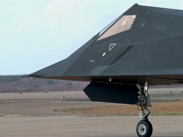 F-117 Nighthawk