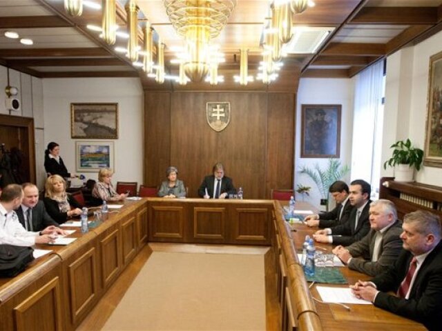 mediálny výbor, rada RTVS
