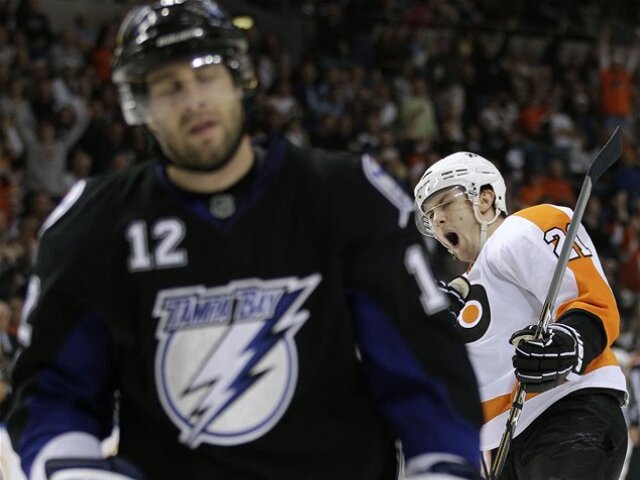 Simon Gagne, James van Riemsdyk