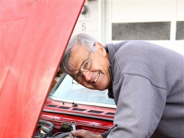 opravár, dôchodca, pracujúci, servis, auto