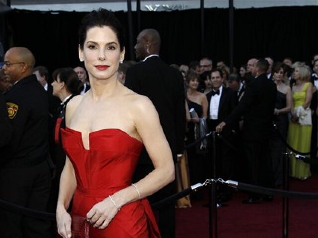 Sandra Bullock - Oscar 2011 - červený koberec