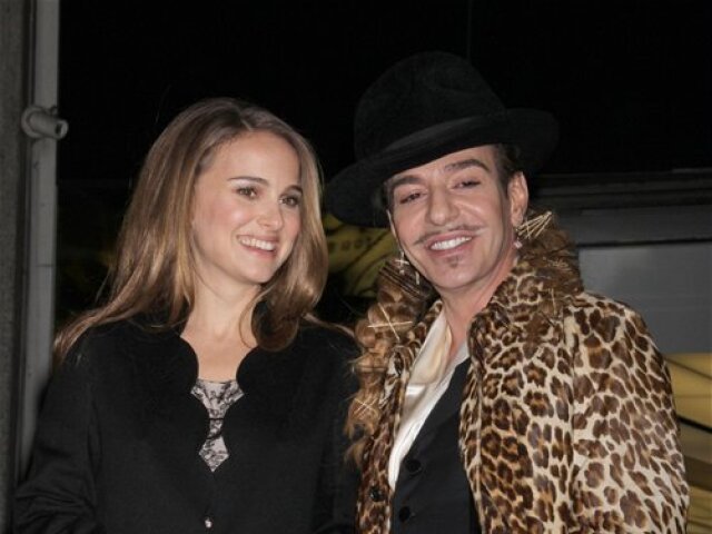 Natalie Portman a John Galliano