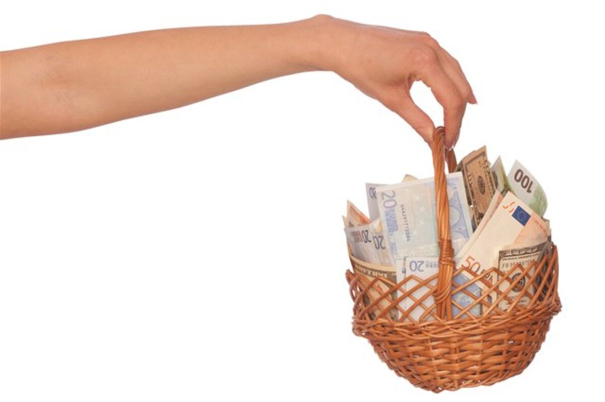 peniaze, dane, úroky, sporenie, hypotéka, vklad