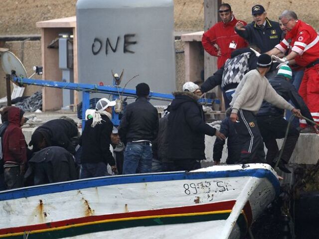 Lampedusa, Taliansko, utečenci