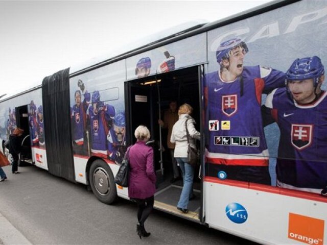 hokej, majstrovskvá, reklama, kampaň, MHD, autobus