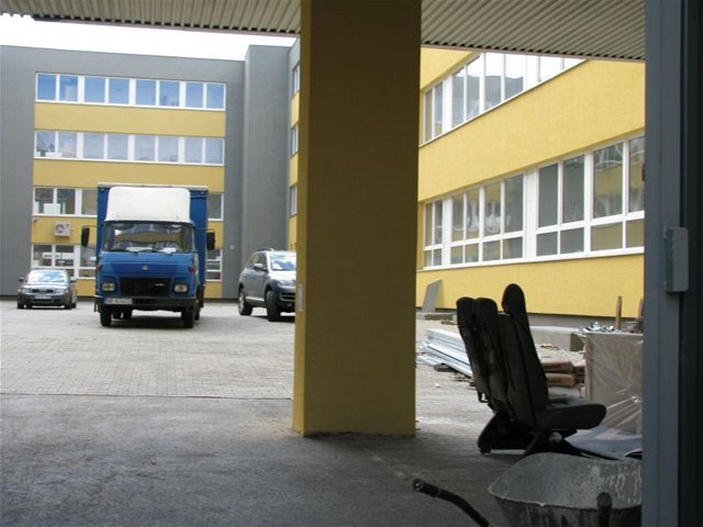 Elektromont, Nitra Invest, Košice