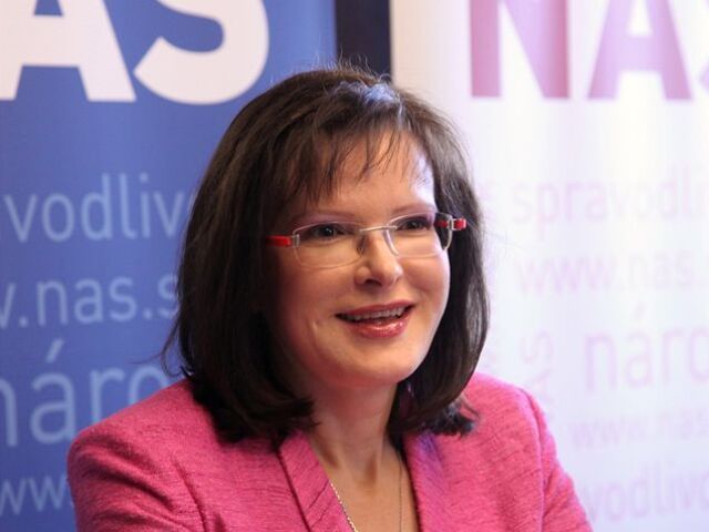 Anna Belousovová
