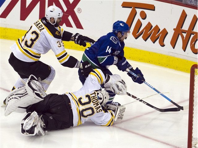 Zdeno Chára, Alex Burrows, Tim Thomas