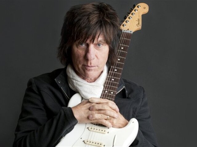 Svoje 67. narodeniny oslávi Jeff Beck 24. júna koncertom v Bratislave.