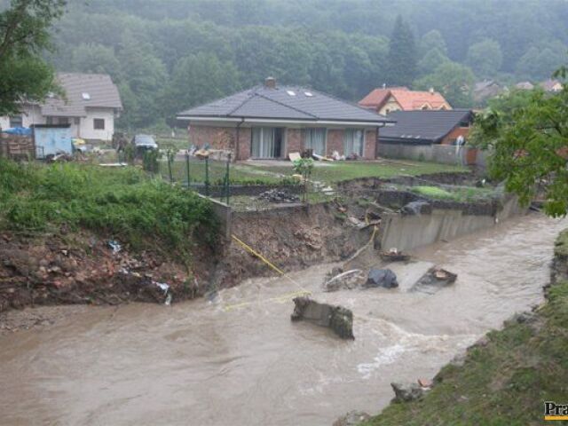 povodeň, prietrž mračien, Píla-Častá