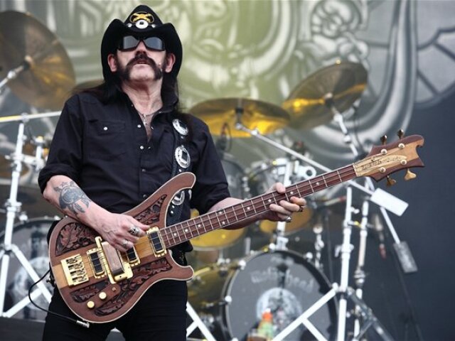 Lemmy Killmister, spevák a basgitarista Motörhead.