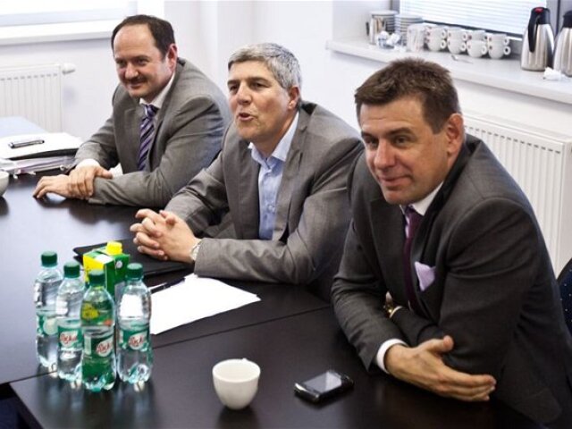 Most-Híd, Koaličná rada
