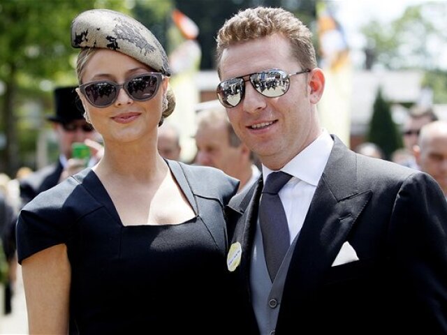 dostihy v Ascote 2011 - Holly Valance a Nicholas Candy 