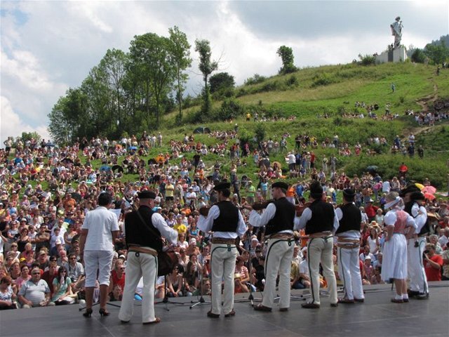 Terchová, Jánošíkove dni, folklórny festival