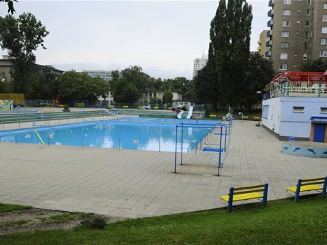 kúpalisko, plaváreň, bazén, leto, počasie