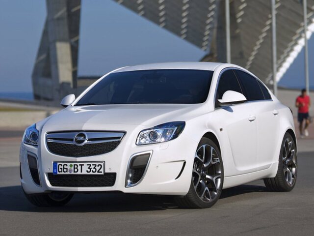Opel Insignia OPC