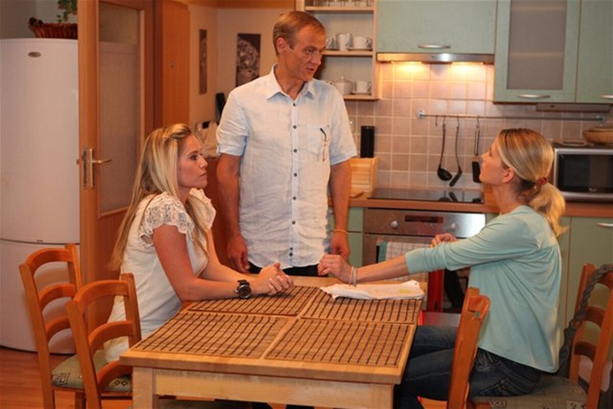 Zuzana Haasová, Roman Luknár, Monika Haasová