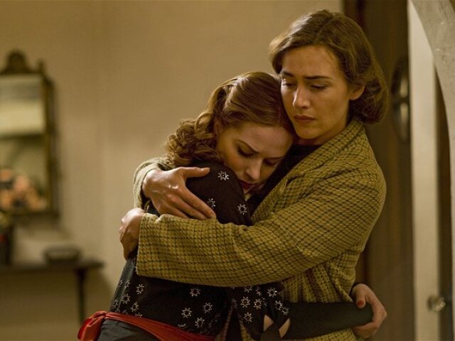 Kate Winslet (vpravo) a Evan Rachel Wood 