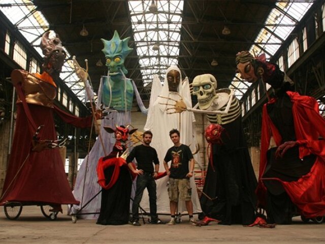 Na 1. ročníku divadelného festivalu Kreater sa predstavia aj obrie bábky.