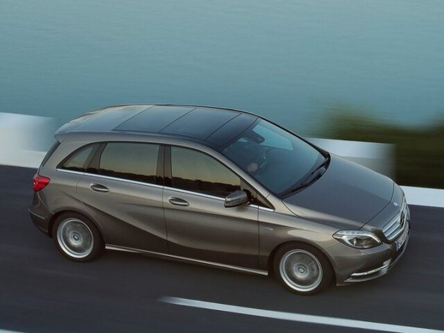 Mercedes-Benz B